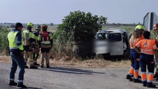 Cinco muertos en un accidente en Guipúzcoa al chocar un camión y una furgoneta