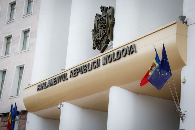 Componența grupului de lucru privind Autonomia Găgăuză,…