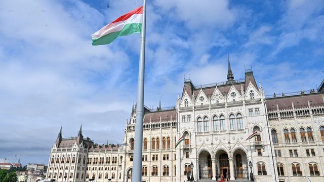 Független bírói kontrollt kér a vagyonvisszaszerzési hivatal fölé a Magyar Helsinki Bizottság