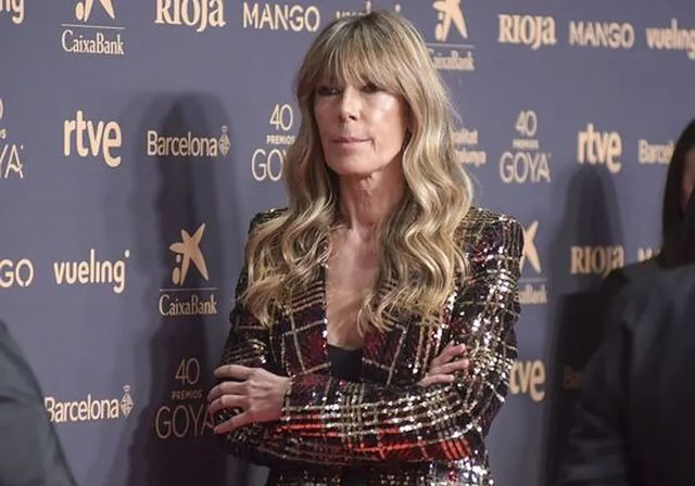 La defensa de Gómez recurre la decisión de sentarla ante un jurado: solo se le investiga por «ser cónyuge» de Sánchez