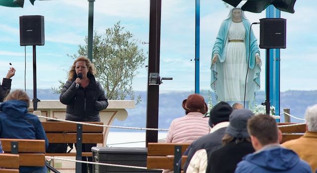 Madonna di Trevignano: il sangue sulla statua è umano e appartiene a una donna