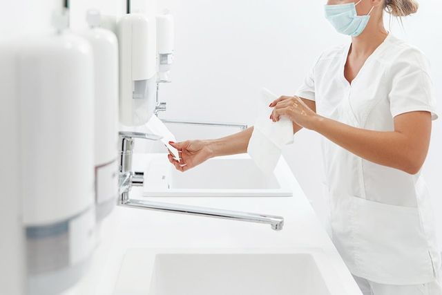 Soluții și măsuri viabile pentru criza apei din Prahova: Colegiul Medicilor intervine