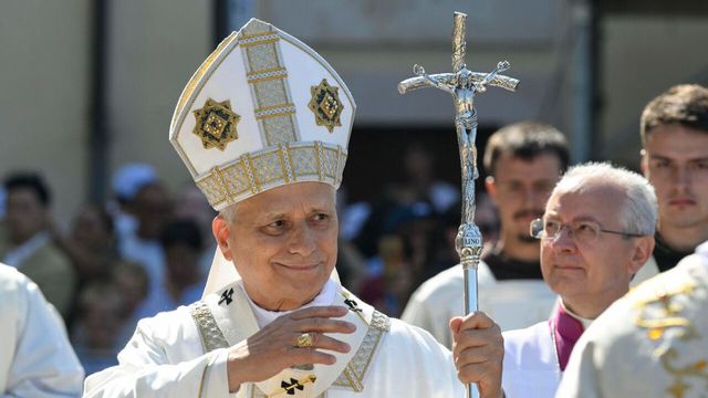 Il Papa a settembre in Francia, incontrerà le vittime di abusi