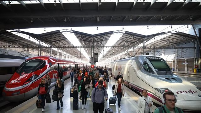 Málaga seguirá sin conexión directa por alta velocidad hasta después de Semana Santa
