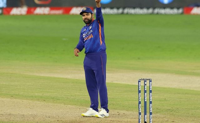 Shami Sends Massive Champions League Trophy To India Selectors