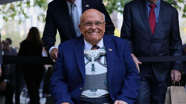 New York, l'ex sindaco Rudolph Giuliani ricoverato in condizioni critiche