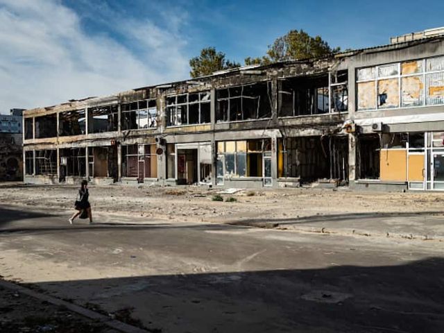 Russia, Ukraine report six civilians killed in attacks on Kherson, Horlivka