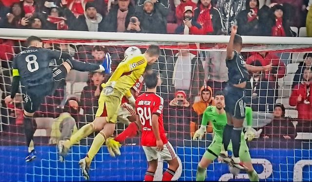 Interul lui Chivu, posibil duel cu Benfica lui Mourinho în play-off-ul din Liga Campionilor