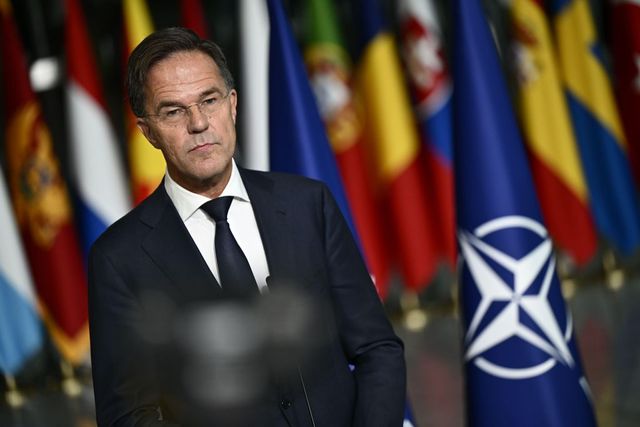 Nato, cambio della guardia: Rutte nuovo segretario generale