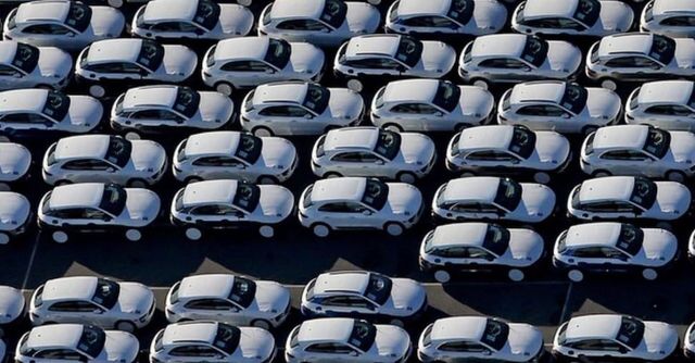 Mercato auto Europa, novembre cresce ma il pre-Covid è lontano