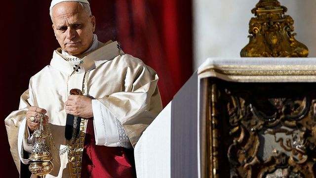 El Papa empieza en Turquía su primer viaje internacional, que continuará luego en Líbano