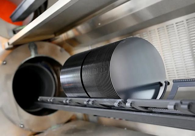 China levanta la prohibición de exportar chips de Nexperia