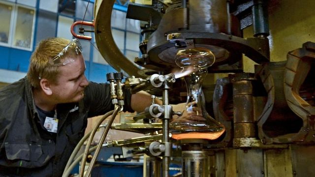 Podmínky v českém zpracovatelském průmyslu se v lednu zhoršily