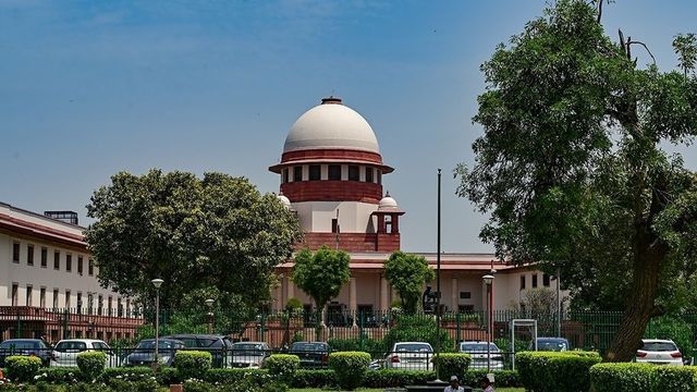 People not willing to work because of freebies: Supreme Court