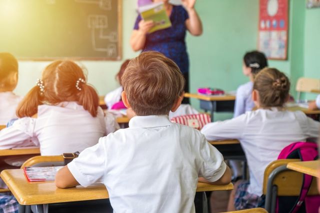 Ministerul Educației pregătește soluții pentru clasele supraaglomerate din Chișinău