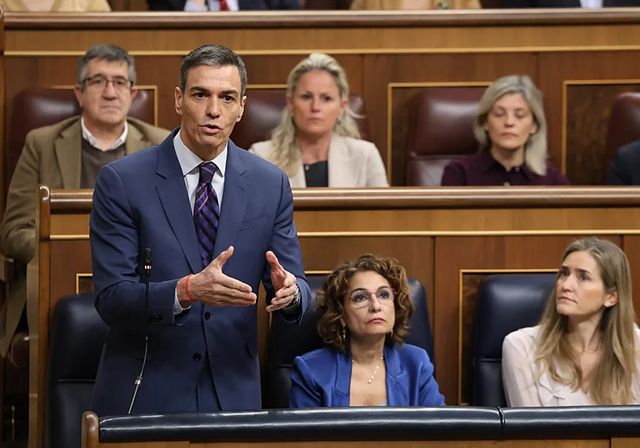 El CIS de Tezanos reduce la distancia del PP con el PSOE, que le sigue sacando 8,5 puntos