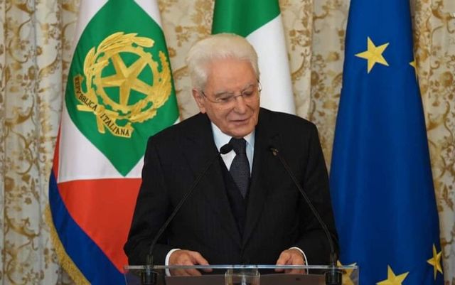 Mattarella: Stati recuperino sovranità smarrita rispetto ad aziende private