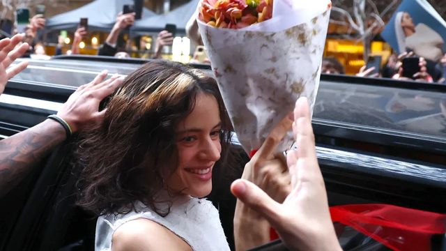 Rosalía abre su primer concierto en Argentina con una disculpa: “Mi amor por el país sigue intacto”