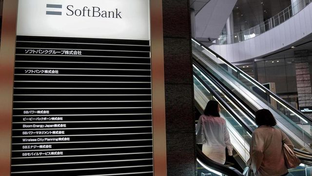 Trump, da Softbank investimento storico di 100 miliardi