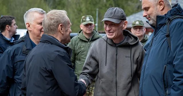 Liberado en Bielorrusia el periodista polaco Andrzej Poczobut como parte de un intercambio con Minsk