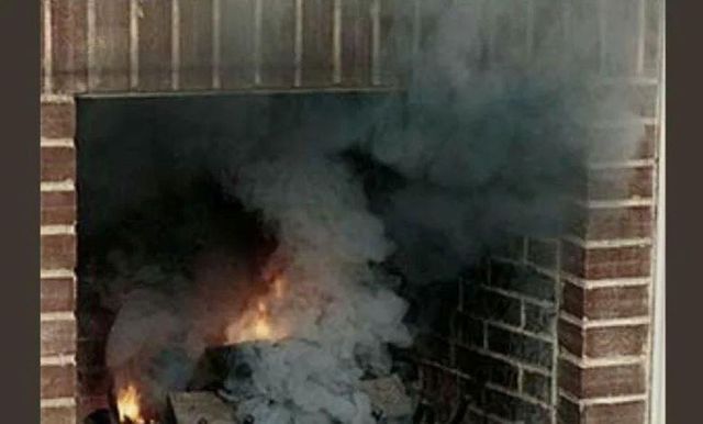 Trei persoane, dintre care doi copii, au ajuns la spital după ce s-au intoxicat cu monoxid de carbon