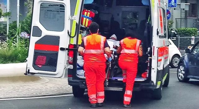 Malore mentre è in viaggio con i genitori, muore a 9 anni in autostrada