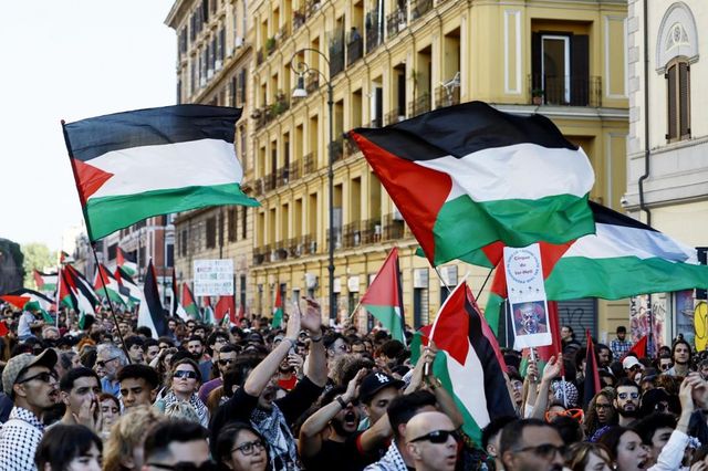 Manifestazione pro Palestina del 5 ottobre a Roma, confermato il divieto della Questura: il Tar ha respinto il ricorso