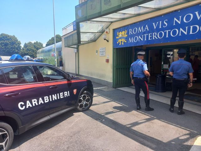 ++ Malore in piscina, muore un bimbo di 5 anni vicino Roma ++
