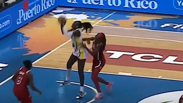 Awa Fam, estrella en el Empire State Building de Nueva York