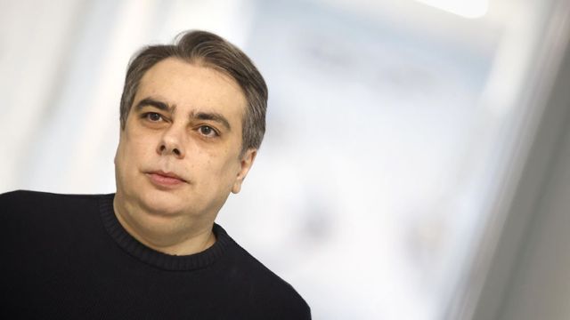 Асен Василев: Излезте и гласувайте, за да не трябва после пак да ходим по протести