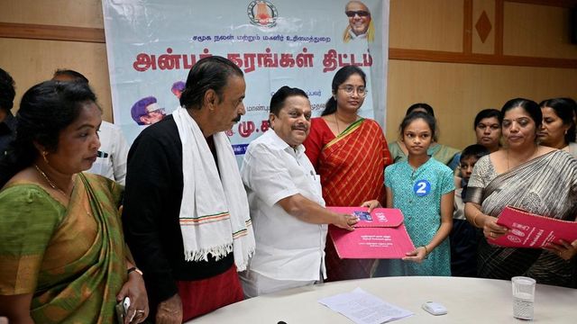 Over 200 children to get monthly aid under Anbu Karangal scheme in Erode district