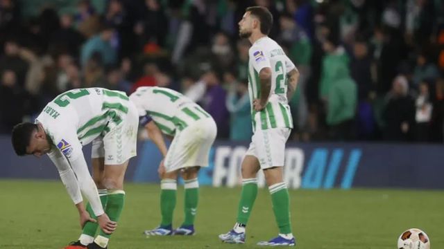 El Villarreal pasa como primero y el Betis cae a la Conference League