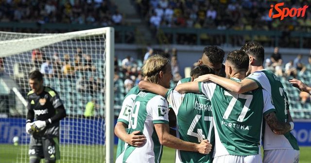 ONLINE: Dukla - Bohemians 0:2. Klokani míří za výhrou v malém pražském derby, zvýšil Zeman