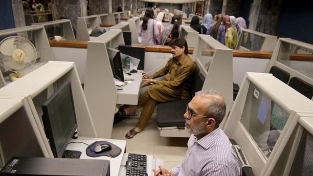 Borsa: Europa sotto pressione, future in rosso, Milano -2,25%