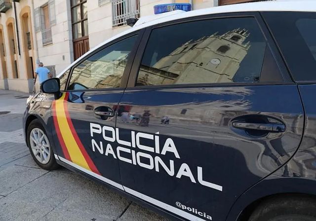Detenido un hombre que se había atrincherado tras un presunto asesinato de violencia de género en Córdoba