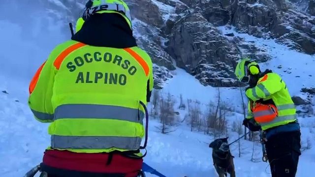Valanga in Alto Adige, morto un escursionista