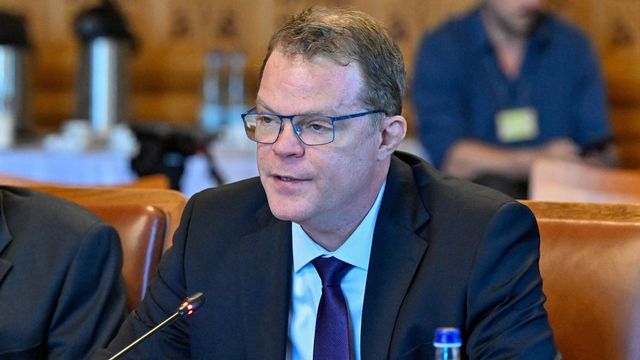 Magyar Péter felmenti Koltay Andrást, a Nemzeti Média- és Hírközlési Hatóság elnökét