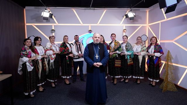 Creștinii ortodocși sărbătoresc Crăciunul pe stil nou