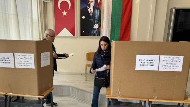 Приключиха изборите зад граница, съобщиха от МВнР