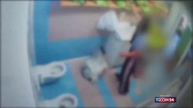 Maltrattamenti in un asilo nido della Brianza: due maestre arrestate