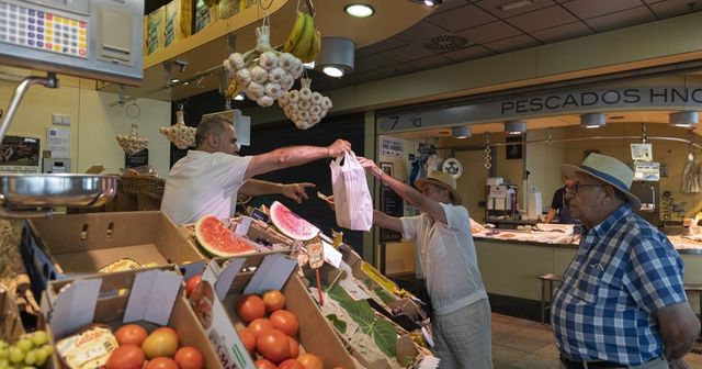 La inflación baja seis décimas en agosto, hasta el 2,2%, por el precio de gasolinas y alimentos