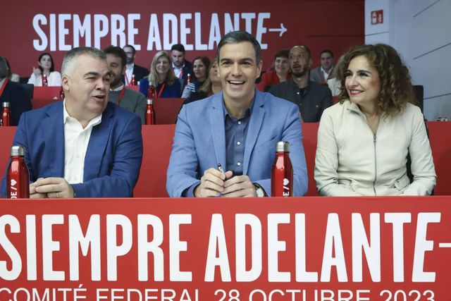 El PSOE convoca hoy el Comité Federal que lanzará el 7 de septiembre el Congreso Federal