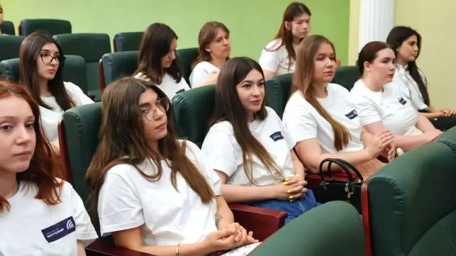 Bursele pentru studenți vor fi majorate la toamnă