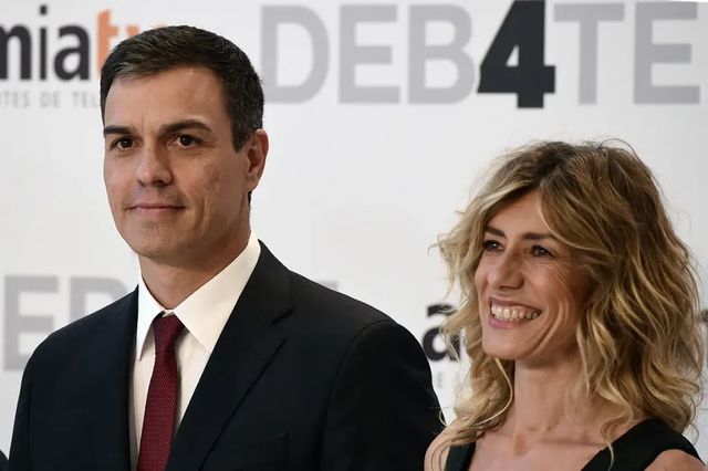 El juez rechaza que Pedro Sánchez declare por escrito en la investigación sobre su esposa