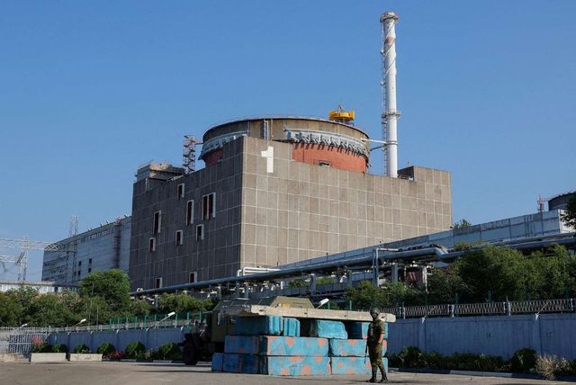 Ucraina acuză Moscova că a întrerupt legătura electrică a centralei din Zaporijjea pentru a o conecta la rețeaua electrică a Rusiei
