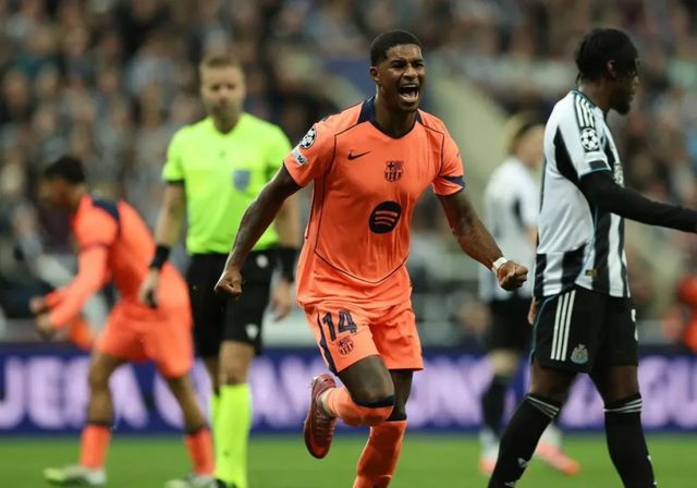 Rashford dinamita St James' Park