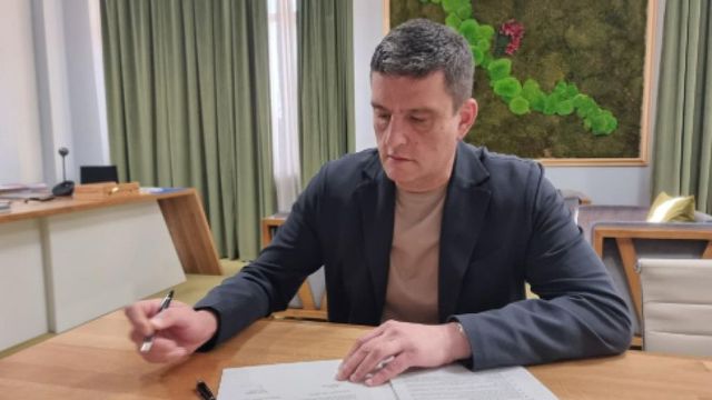 Directorul Apelor Române, Sorin Lucaci, a fost demis de ministrul Mediului