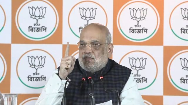 Mamata abetting infiltration for electoral benefit, alleges Amit Shah
