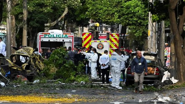 Al menos 18 muertos y más de 60 heridos tras dos atentados coordinados en Colombia