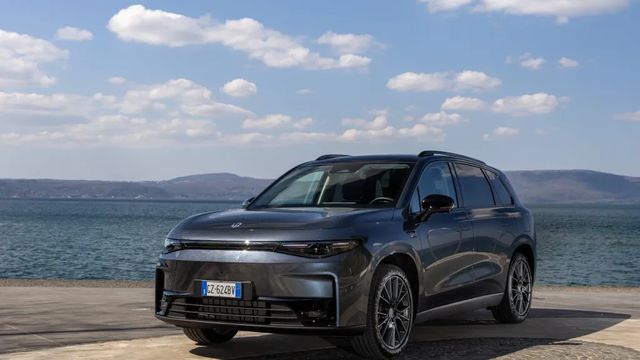 Leapmotor B10 REEV Hybrid, el SUV eléctrico que se recarga con gasolina